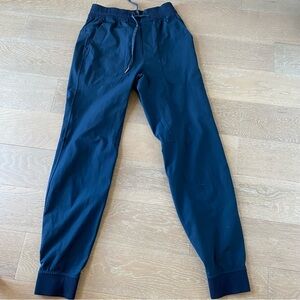 Black lululemon high waist joggers band drawstring waist blue xs 29’inseam